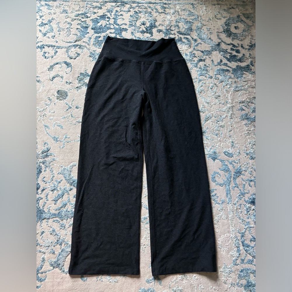 Beyond Yoga wide leg leggings